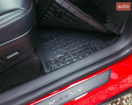 Червоний Тесла Model Y, об'ємом двигуна 0 л та пробігом 54 тис. км за 24000 $, фото 20 на Automoto.ua