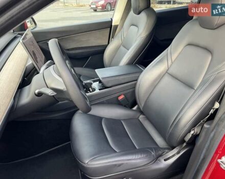Червоний Тесла Model Y, об'ємом двигуна 0 л та пробігом 78 тис. км за 22500 $, фото 7 на Automoto.ua