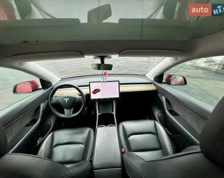 Червоний Тесла Model Y, об'ємом двигуна 0 л та пробігом 100 тис. км за 25900 $, фото 6 на Automoto.ua