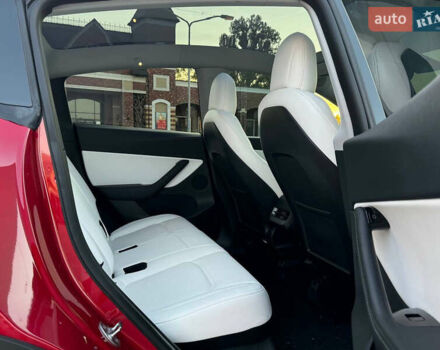 Красный Тесла Model Y, объемом двигателя 0 л и пробегом 80 тыс. км за 25900 $, фото 17 на Automoto.ua