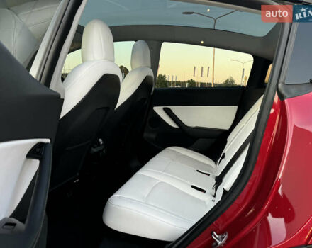 Червоний Тесла Model Y, об'ємом двигуна 0 л та пробігом 54 тис. км за 27500 $, фото 16 на Automoto.ua