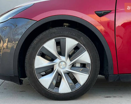 Красный Тесла Model Y, объемом двигателя 0 л и пробегом 64 тыс. км за 18400 $, фото 8 на Automoto.ua