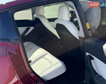 Червоний Тесла Model Y, об'ємом двигуна 0 л та пробігом 160 тис. км за 23500 $, фото 17 на Automoto.ua
