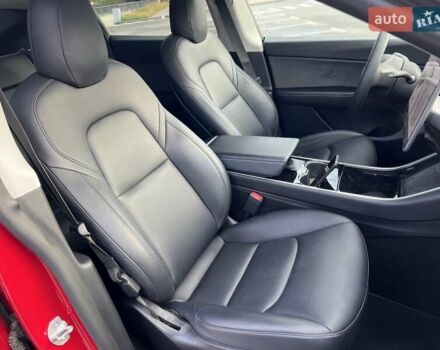 Червоний Тесла Model Y, об'ємом двигуна 0 л та пробігом 78 тис. км за 22500 $, фото 11 на Automoto.ua
