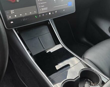 Красный Тесла Model Y, объемом двигателя 0 л и пробегом 130 тыс. км за 22900 $, фото 15 на Automoto.ua
