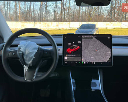 Красный Тесла Model Y, объемом двигателя 0 л и пробегом 64 тыс. км за 18400 $, фото 13 на Automoto.ua