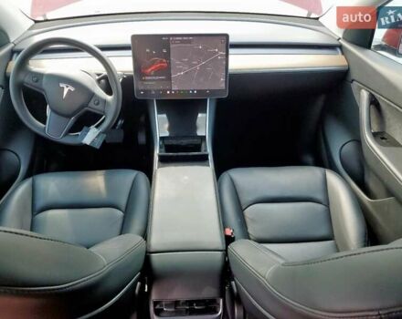 Тесла Model Y 2020 в Киеве на Automoto.ua Красный Тесла Model Y, объемом двигателя 0 л и пробегом 65 тыс. км за 8300 $, фото 7 на Automoto.ua