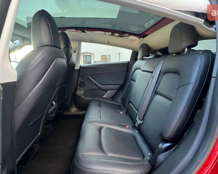 Красный Тесла Model Y, объемом двигателя 0 л и пробегом 64 тыс. км за 18400 $, фото 21 на Automoto.ua