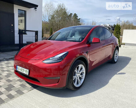 Червоний Тесла Model Y, об'ємом двигуна 0 л та пробігом 40 тис. км за 29500 $, фото 1 на Automoto.ua