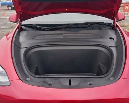 Красный Тесла Model Y, объемом двигателя 0 л и пробегом 150 тыс. км за 25500 $, фото 10 на Automoto.ua