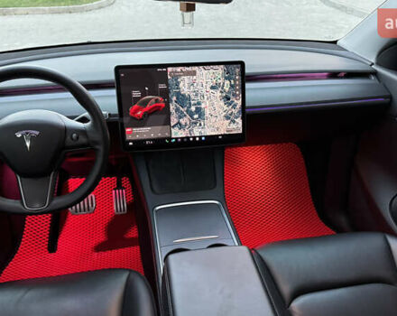 Тесла Model Y 2021 в Львове на Automoto.ua Красный Тесла Model Y, объемом двигателя 0 л и пробегом 55 тыс. км за 27000 $, фото 8 на Automoto.ua