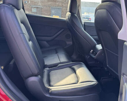 Красный Тесла Model Y, объемом двигателя 0 л и пробегом 121 тыс. км за 23000 $, фото 20 на Automoto.ua