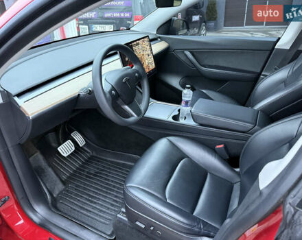 Красный Тесла Model Y, объемом двигателя 0 л и пробегом 140 тыс. км за 23000 $, фото 8 на Automoto.ua