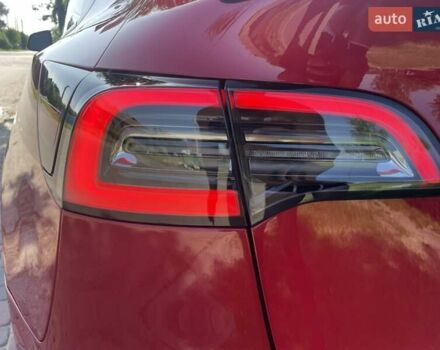 Красный Тесла Model Y, объемом двигателя 0 л и пробегом 86 тыс. км за 27500 $, фото 10 на Automoto.ua