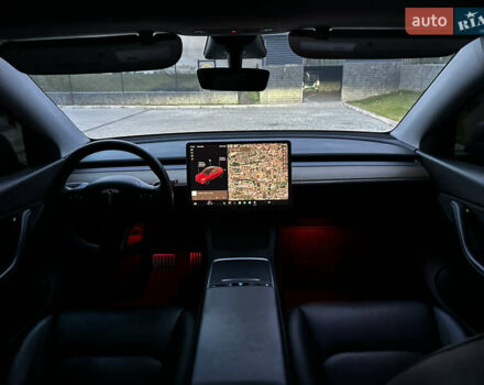 Красный Тесла Model Y, объемом двигателя 0 л и пробегом 191 тыс. км за 21600 $, фото 16 на Automoto.ua