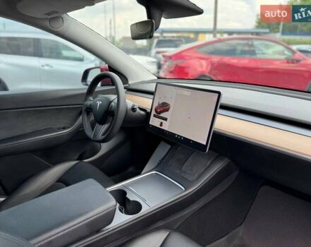 Красный Тесла Model Y, объемом двигателя 0 л и пробегом 125 тыс. км за 17500 $, фото 12 на Automoto.ua