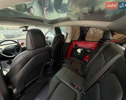 Красный Тесла Model Y, объемом двигателя 0 л и пробегом 125 тыс. км за 17500 $, фото 13 на Automoto.ua