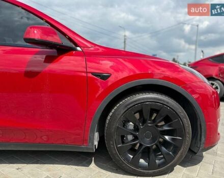 Красный Тесла Model Y, объемом двигателя 0 л и пробегом 125 тыс. км за 17500 $, фото 6 на Automoto.ua