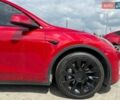Красный Тесла Model Y, объемом двигателя 0 л и пробегом 125 тыс. км за 17500 $, фото 6 на Automoto.ua