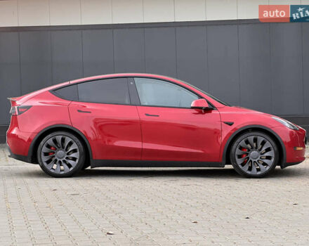 Тесла Model Y 2021 в Киеве на Automoto.ua Красный Тесла Model Y, объемом двигателя 0 л и пробегом 83 тыс. км за 24900 $, фото 13 на Automoto.ua