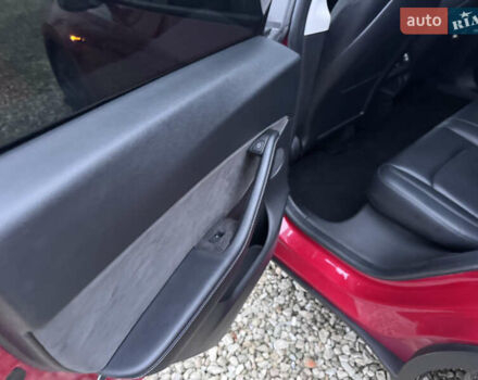Красный Тесла Model Y, объемом двигателя 0 л и пробегом 85 тыс. км за 23500 $, фото 29 на Automoto.ua