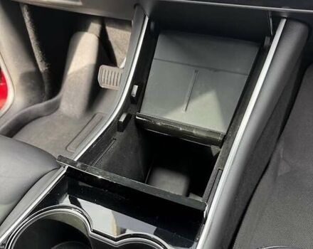 Тесла Model Y 2021 в Львове на Automoto.ua Красный Тесла Model Y, объемом двигателя 0 л и пробегом 41 тыс. км за 23900 $, фото 20 на Automoto.ua