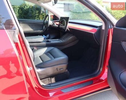Красный Тесла Model Y, объемом двигателя 0 л и пробегом 85 тыс. км за 22200 $, фото 17 на Automoto.ua