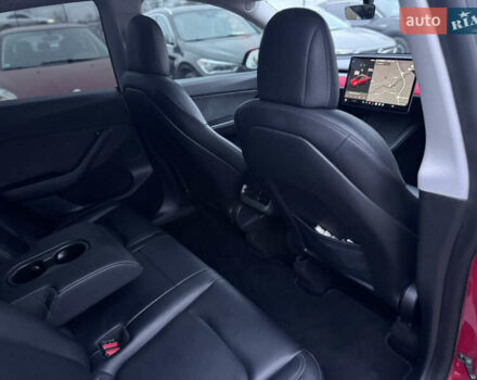 Красный Тесла Model Y, объемом двигателя 0 л и пробегом 85 тыс. км за 23500 $, фото 38 на Automoto.ua