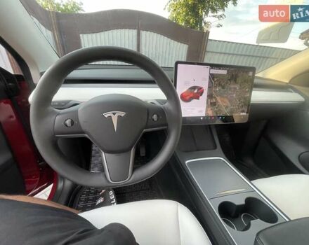 Красный Тесла Model Y, объемом двигателя 0 л и пробегом 86 тыс. км за 27500 $, фото 31 на Automoto.ua