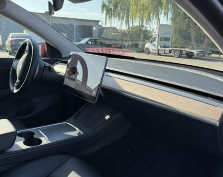 Красный Тесла Model Y, объемом двигателя 0 л и пробегом 121 тыс. км за 23000 $, фото 26 на Automoto.ua