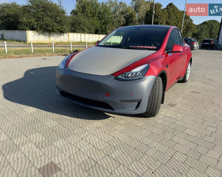Красный Тесла Model Y, объемом двигателя 0 л и пробегом 121 тыс. км за 23000 $, фото 7 на Automoto.ua