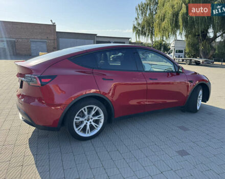 Красный Тесла Model Y, объемом двигателя 0 л и пробегом 121 тыс. км за 23000 $, фото 3 на Automoto.ua