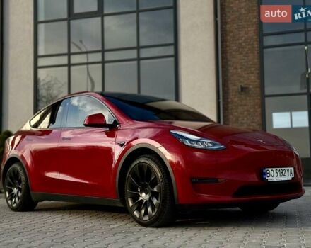 Красный Тесла Model Y, объемом двигателя 0 л и пробегом 100 тыс. км за 25350 $, фото 6 на Automoto.ua