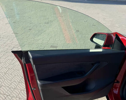 Красный Тесла Model Y, объемом двигателя 0 л и пробегом 121 тыс. км за 23000 $, фото 8 на Automoto.ua