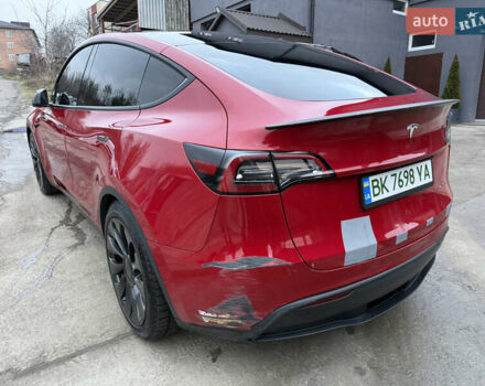 Красный Тесла Model Y, объемом двигателя 0 л и пробегом 140 тыс. км за 23000 $, фото 6 на Automoto.ua