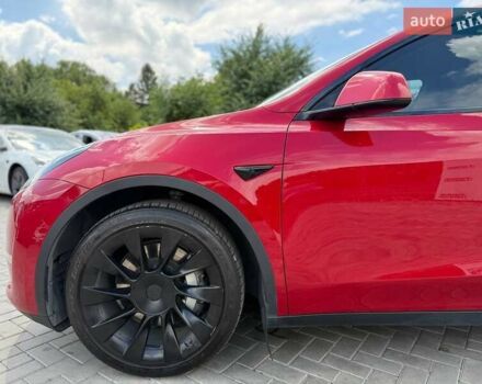Красный Тесла Model Y, объемом двигателя 0 л и пробегом 125 тыс. км за 17500 $, фото 4 на Automoto.ua