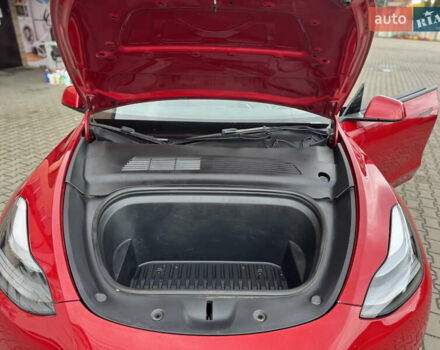 Червоний Тесла Model Y, об'ємом двигуна 0 л та пробігом 117 тис. км за 19500 $, фото 35 на Automoto.ua