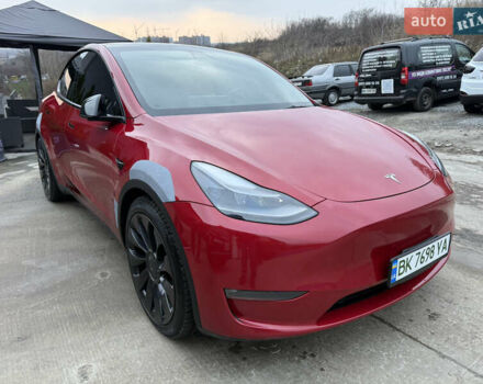 Красный Тесла Model Y, объемом двигателя 0 л и пробегом 140 тыс. км за 23000 $, фото 2 на Automoto.ua