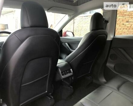 Красный Тесла Model Y, объемом двигателя 0 л и пробегом 35 тыс. км за 24000 $, фото 31 на Automoto.ua