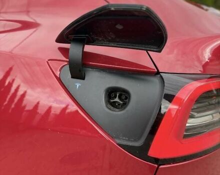 Тесла Model Y 2021 в Львове на Automoto.ua Красный Тесла Model Y, объемом двигателя 0 л и пробегом 41 тыс. км за 23900 $, фото 22 на Automoto.ua