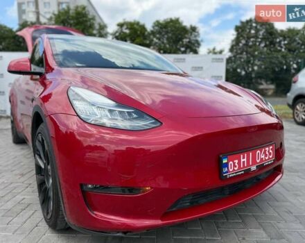 Красный Тесла Model Y, объемом двигателя 0 л и пробегом 125 тыс. км за 17500 $, фото 5 на Automoto.ua