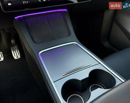 Красный Тесла Model Y, объемом двигателя 0 л и пробегом 60 тыс. км за 25000 $, фото 24 на Automoto.ua