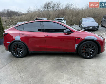 Красный Тесла Model Y, объемом двигателя 0 л и пробегом 140 тыс. км за 23000 $, фото 3 на Automoto.ua