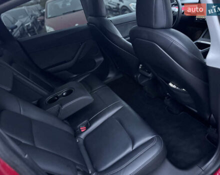 Красный Тесла Model Y, объемом двигателя 0 л и пробегом 85 тыс. км за 23500 $, фото 37 на Automoto.ua