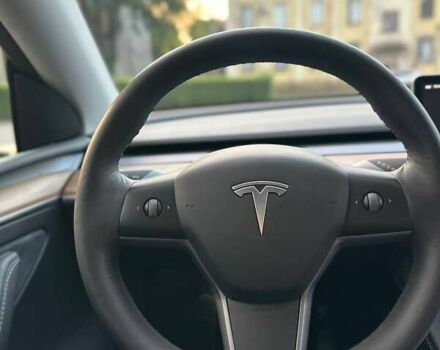 Красный Тесла Model Y, объемом двигателя 0 л и пробегом 32 тыс. км за 26900 $, фото 25 на Automoto.ua