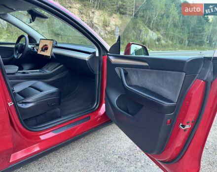 Тесла Model Y 2022 в Львове на Automoto.ua Красный Тесла Model Y, объемом двигателя 0 л и пробегом 45 тыс. км за 30999 $, фото 42 на Automoto.ua