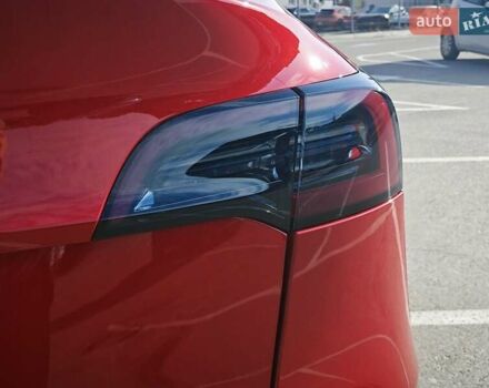 Красный Тесла Model Y, объемом двигателя 0 л и пробегом 54 тыс. км за 27800 $, фото 7 на Automoto.ua