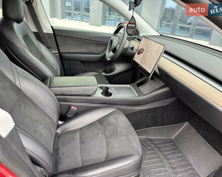 Красный Тесла Model Y, объемом двигателя 0 л и пробегом 30 тыс. км за 28800 $, фото 9 на Automoto.ua