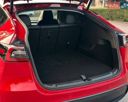 Красный Тесла Model Y, объемом двигателя 0 л и пробегом 32 тыс. км за 26900 $, фото 17 на Automoto.ua