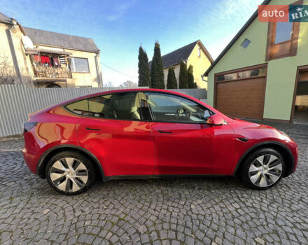 Красный Тесла Model Y, объемом двигателя 0 л и пробегом 46 тыс. км за 27200 $, фото 3 на Automoto.ua